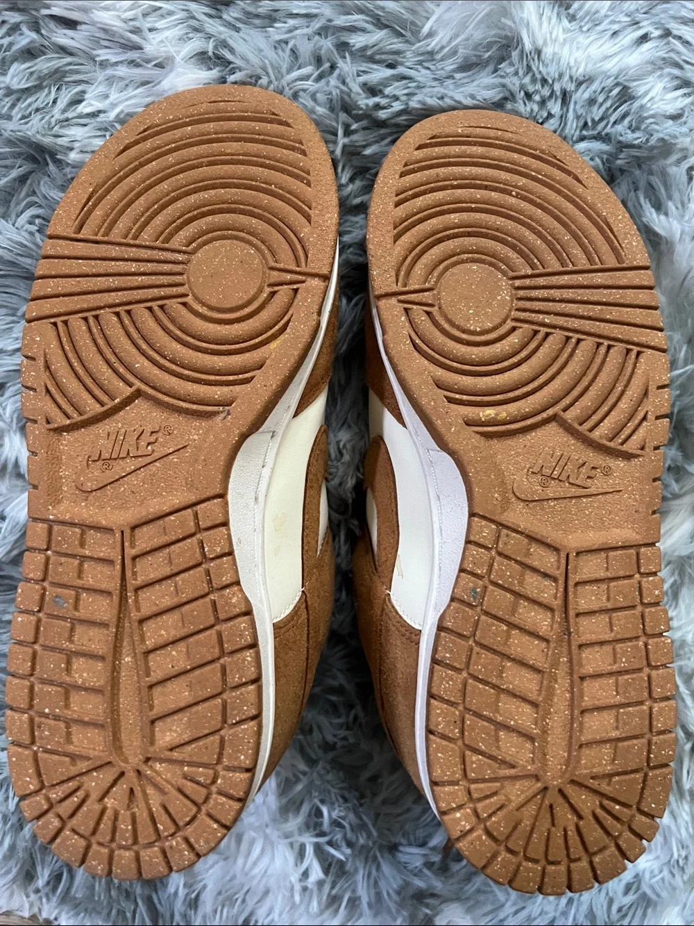 Nike Suede Brown and Cream Low-Top Sneakers - Picture 8 of 8